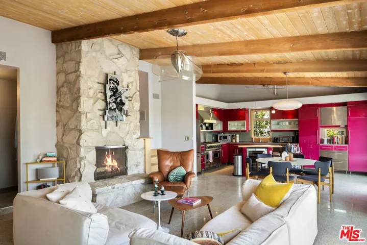 2383 Lyric Avenue, Los Angeles, California 90027