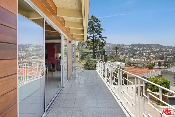 2383 Lyric Avenue, Los Angeles, California 90027