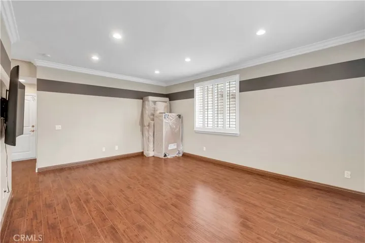 823 Volande Court, Perris, California 92571