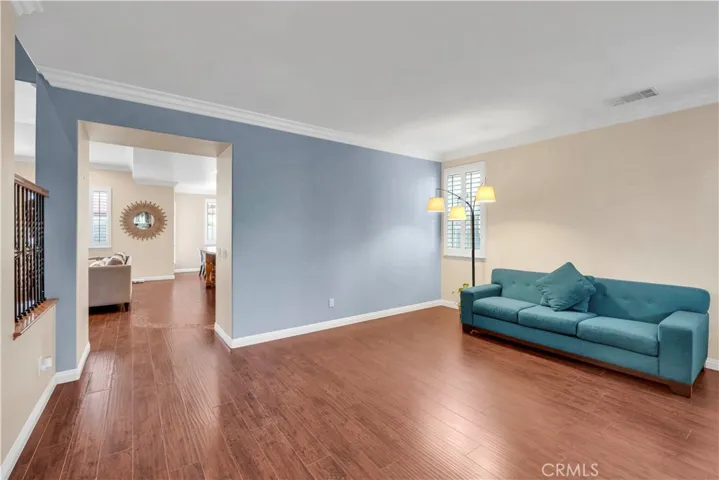 823 Volande Court, Perris, California 92571