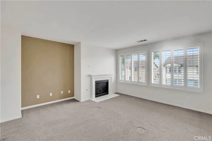 823 Volande Court, Perris, California 92571