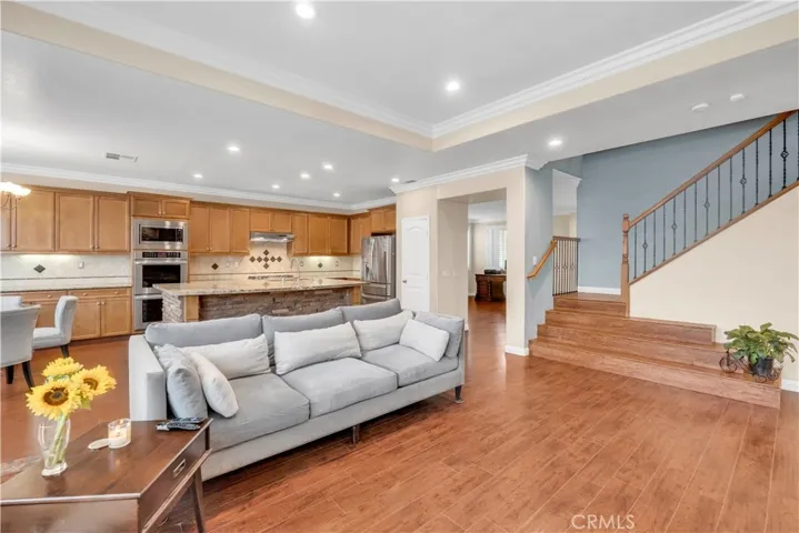 823 Volande Court, Perris, California 92571
