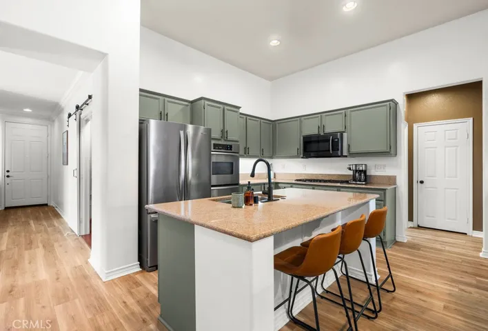 38085 Sevilla Avenue, Murrieta, California 92563