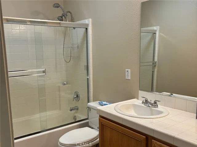 Upstairs Bathroom
