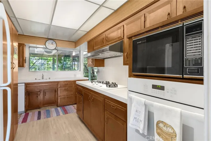 1845 Antioch Road, Claremont, California 91711