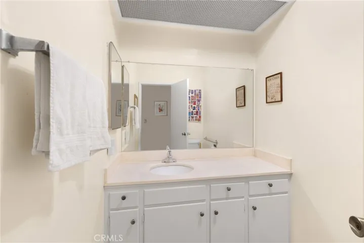 1845 Antioch Road, Claremont, California 91711