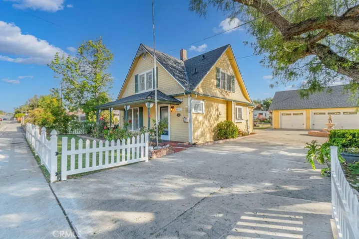1617 Rock Springs Rd, San Marcos, California 92069