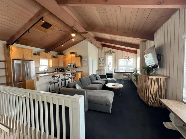 724 .5 Dover Court, San Diego, California 92109