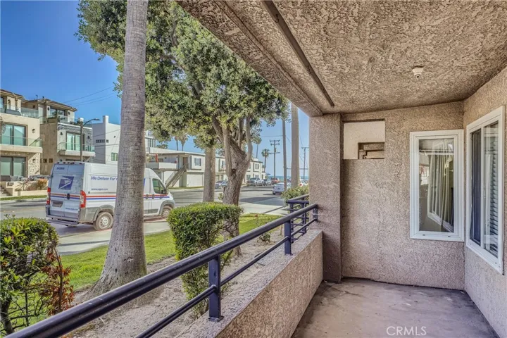 1200 Pacific Coast 105, Huntington Beach, California 92648