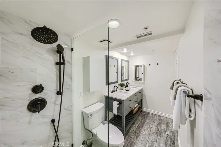 1200 Pacific Coast 105, Huntington Beach, California 92648