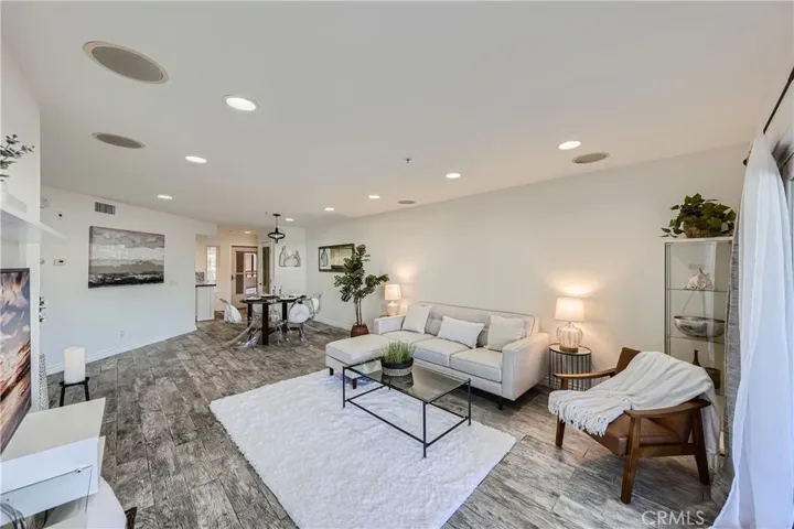 1200 Pacific Coast 105, Huntington Beach, California 92648