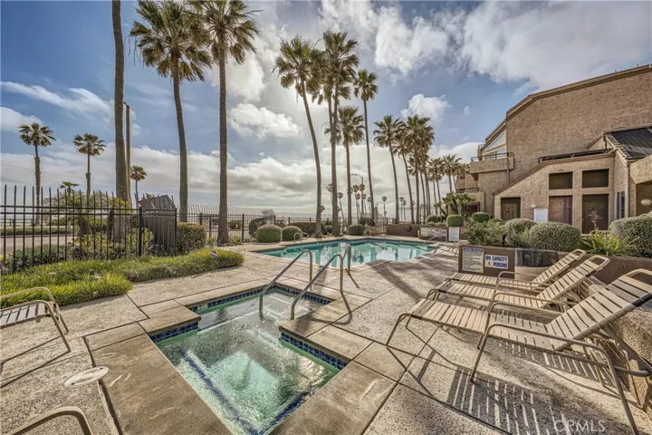 1200 Pacific Coast 105, Huntington Beach, California 92648