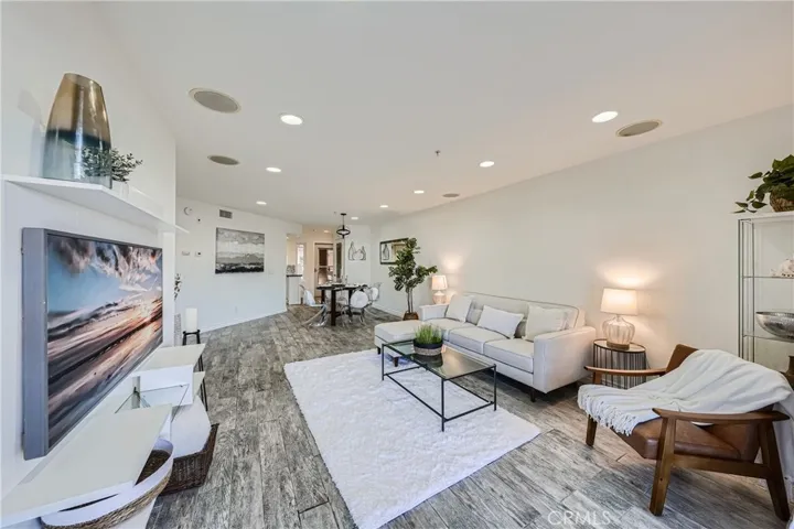 1200 Pacific Coast 105, Huntington Beach, California 92648