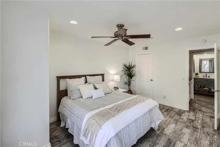 1200 Pacific Coast 105, Huntington Beach, California 92648