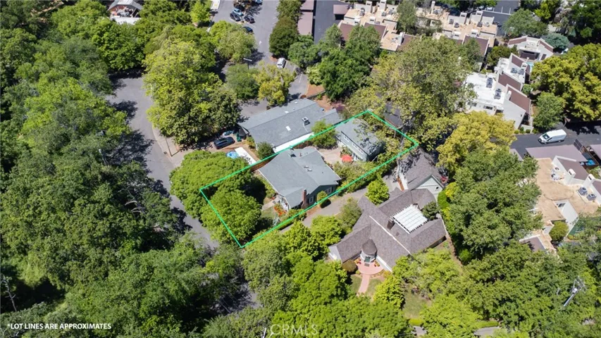 572 Vallombrosa Way, Chico, California 95926