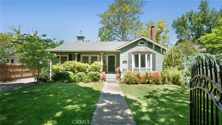 572 Vallombrosa Way, Chico, California 95926