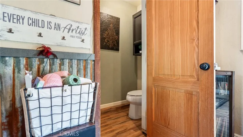 572 Vallombrosa Way, Chico, California 95926