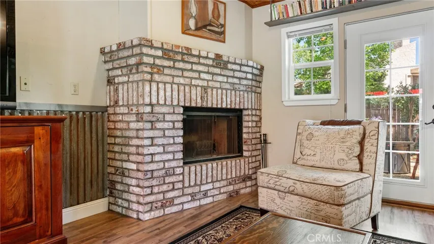 572 Vallombrosa Way, Chico, California 95926