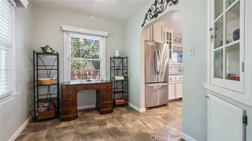 572 Vallombrosa Way, Chico, California 95926