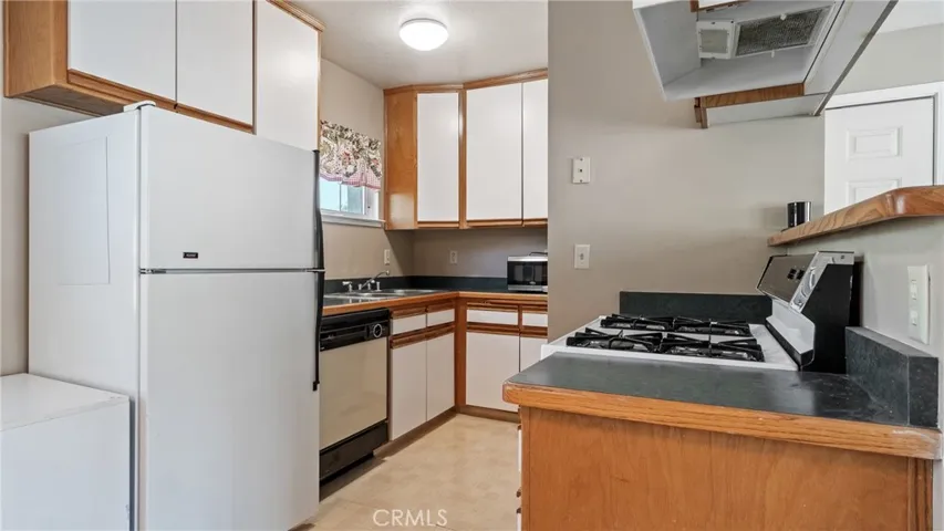 572 Vallombrosa Way, Chico, California 95926