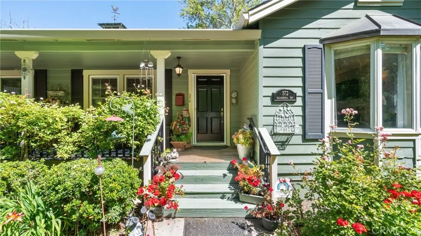 572 Vallombrosa Way, Chico, California 95926