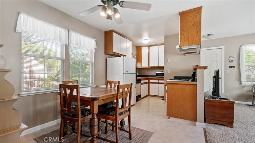 572 Vallombrosa Way, Chico, California 95926