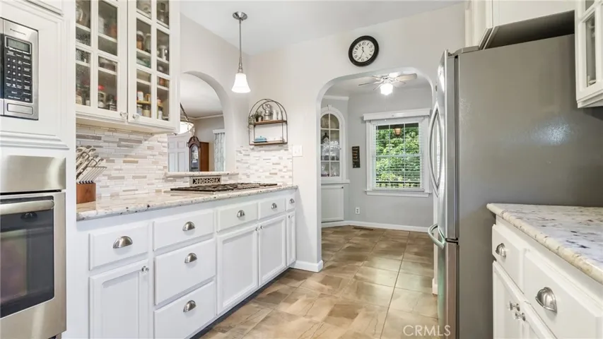572 Vallombrosa Way, Chico, California 95926