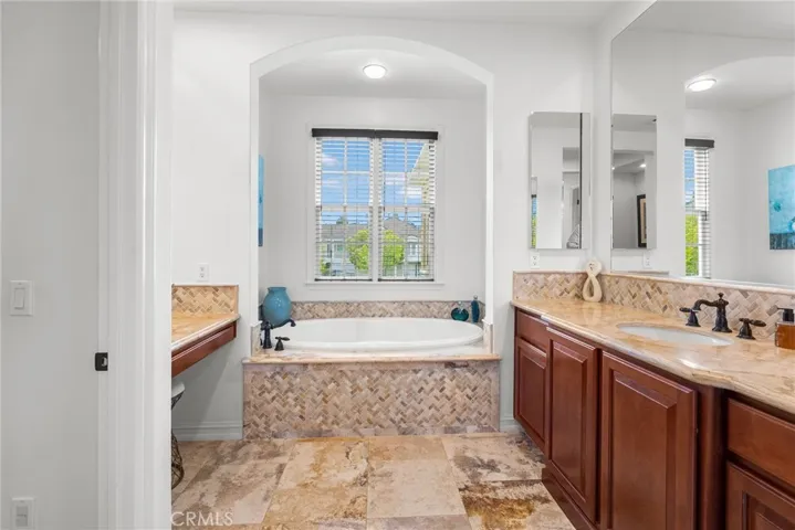 4245 Hidden Oaks Drive, Yorba Linda, California 92886