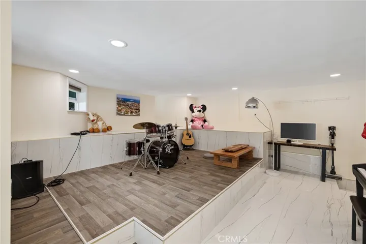 69 Rockinghorse Road, Rancho Palos Verdes, California 90275