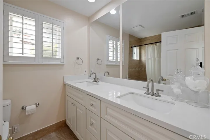 69 Rockinghorse Road, Rancho Palos Verdes, California 90275