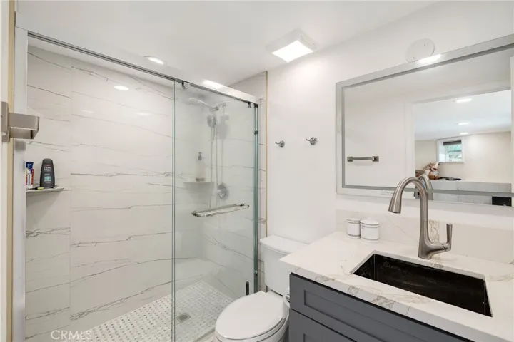 69 Rockinghorse Road, Rancho Palos Verdes, California 90275