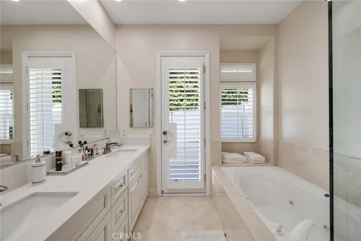 69 Rockinghorse Road, Rancho Palos Verdes, California 90275