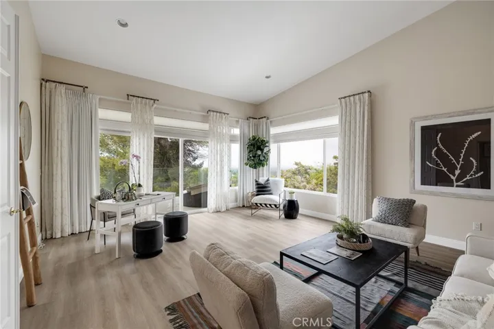 69 Rockinghorse Road, Rancho Palos Verdes, California 90275