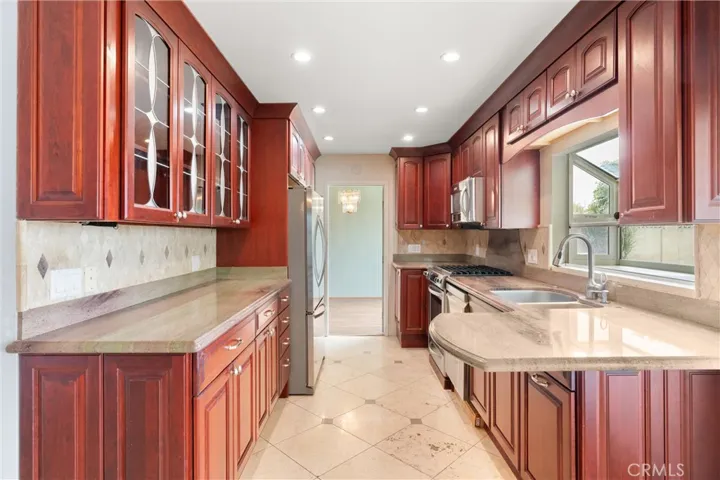 11619 Quartz Avenue, Fountain Valley, California 92708