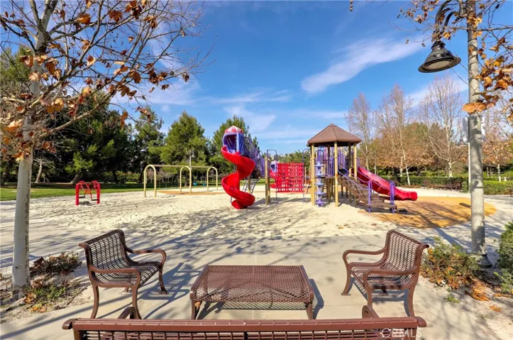 26132 Calle Cresta, Mission Viejo, California 92692
