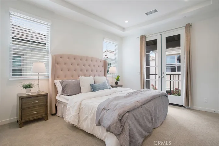 148 Newburry Drive, Irvine, California 92618
