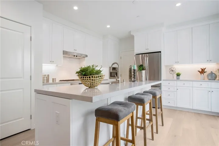 148 Newburry Drive, Irvine, California 92618