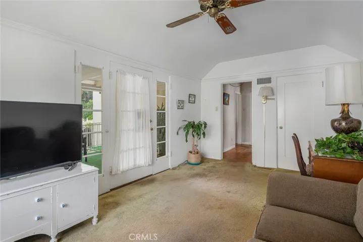 Bedroom 3 / Den
