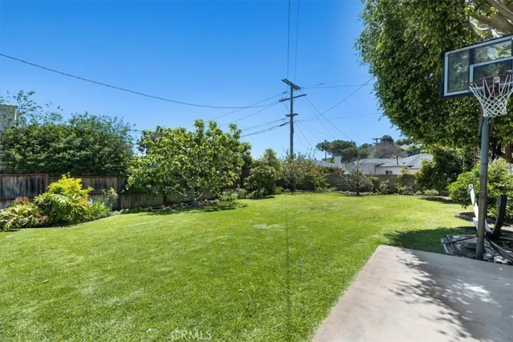 1471 W 19th Street, San Pedro, California 90732