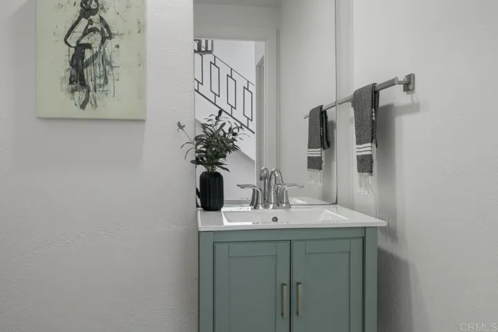 6525 Caminito Northland, La Jolla, California 92037
