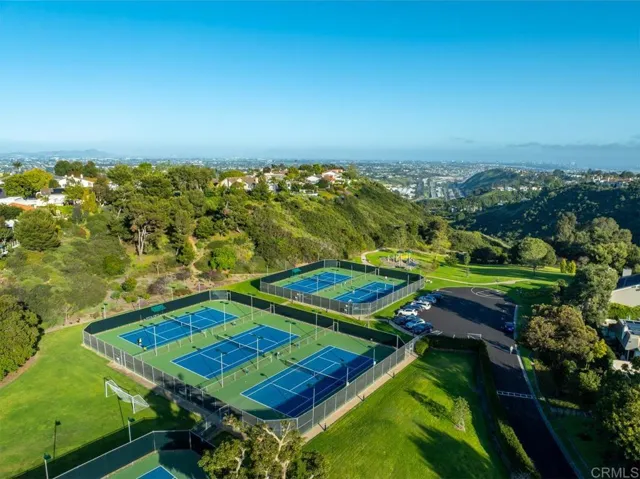 6525 Caminito Northland, La Jolla, California 92037