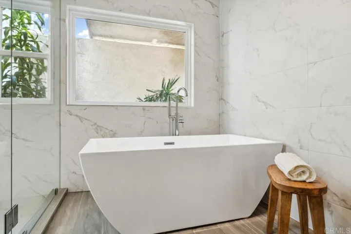6525 Caminito Northland, La Jolla, California 92037