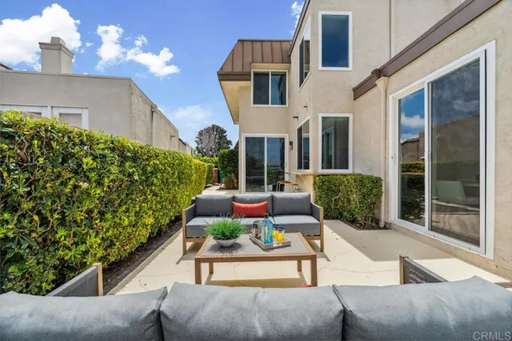 6525 Caminito Northland, La Jolla, California 92037