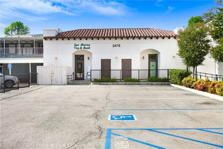 2476 Huntington Drive, San Marino, California 91108