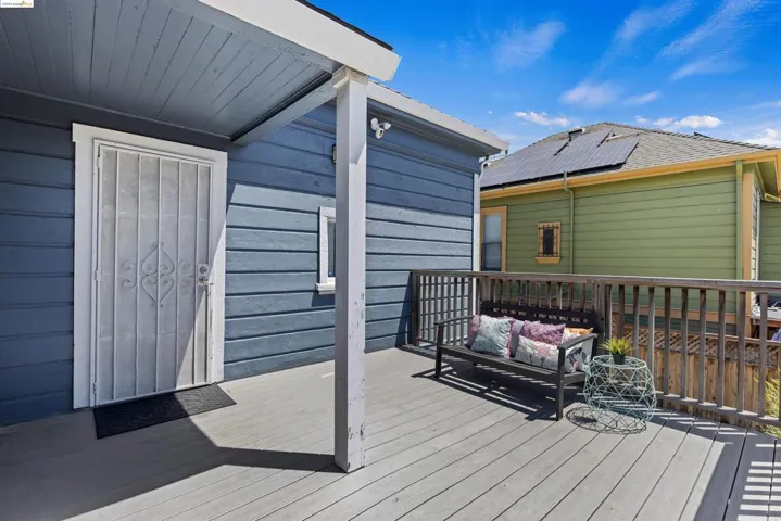 2125 E 15th St, Oakland, California 94606