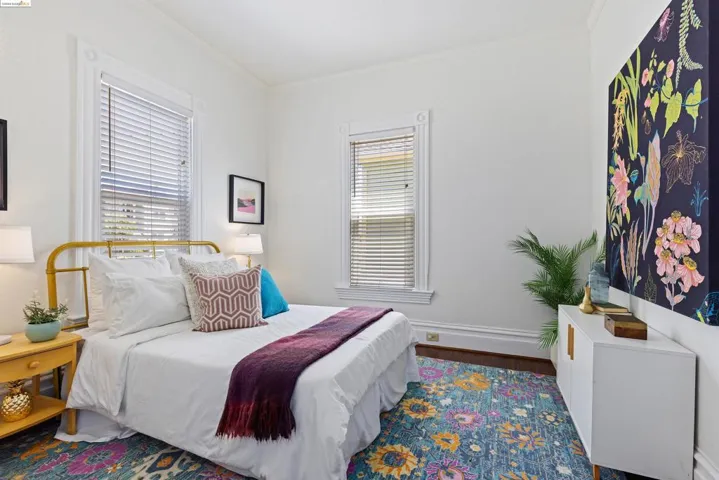 2125 E 15th St, Oakland, California 94606