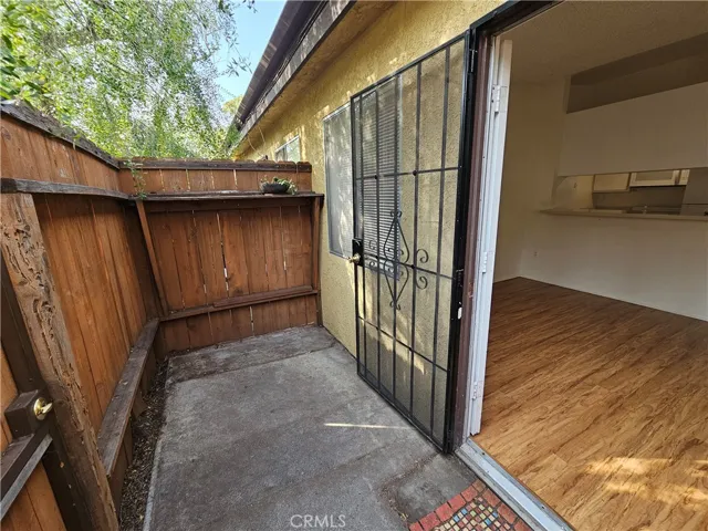 Apt #4 Private patio