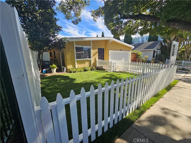 Front unit yard