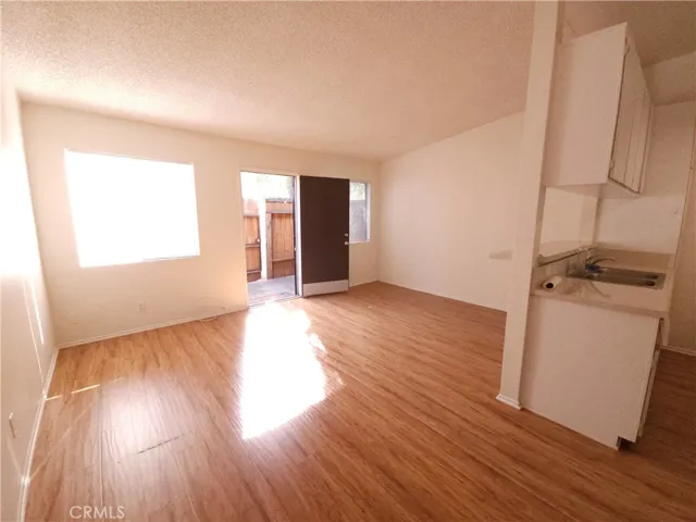 Apt #4