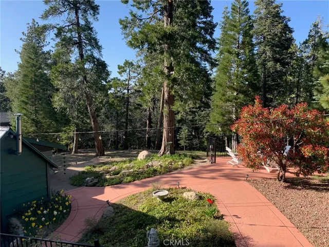 26082 Fire Hall Loop, Twin Peaks, California 92391